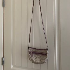 Small older coach purse
